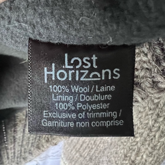 NWOT.100% wool sweater. Size L/XL. Handmade in Nepal. Lined. - Picture 5 of 8